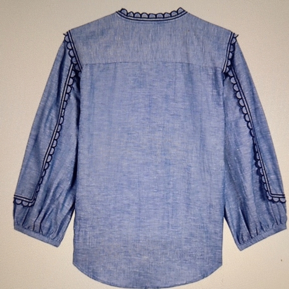 Ann Taylor NWT Chambray Popover with Scallop Trim Size MP - Picture 4 of 12